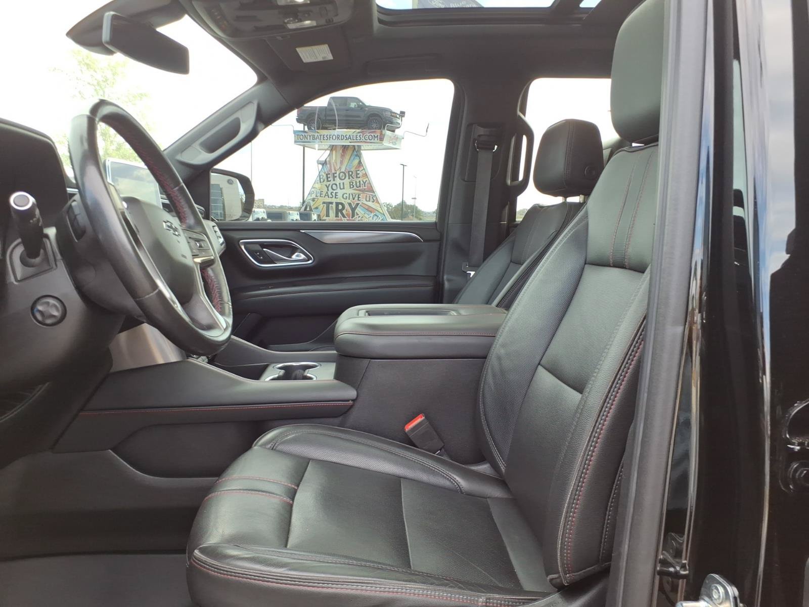 Used 2021 Chevrolet Tahoe RST w/ Luxury Package AWD/4WD image 10