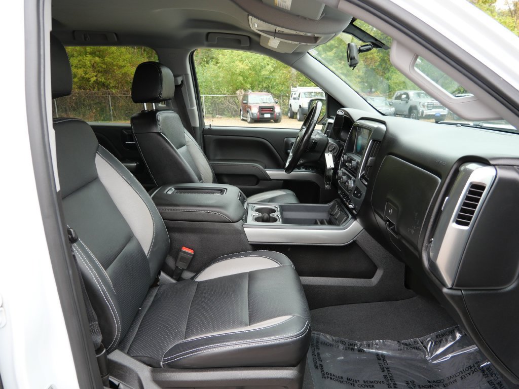 Used 2018 Chevrolet Silverado 1500 LT w/ All Star Edition AWD/4WD image 12