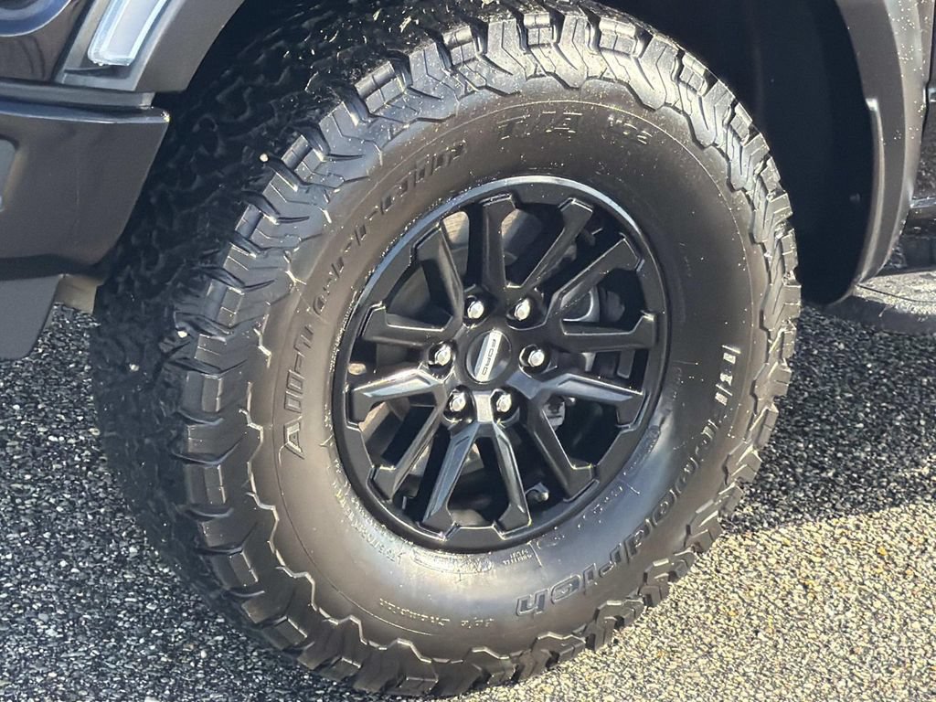 Certified 2024 Ford F150 Raptor AWD/4WD image 9