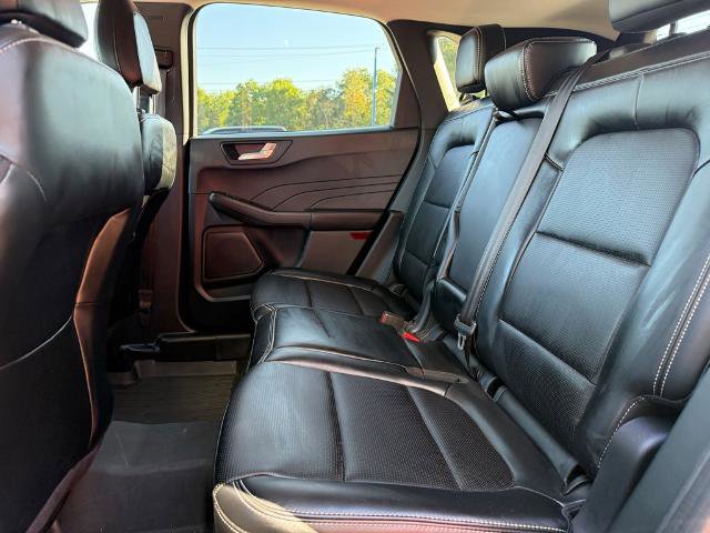 Certified 2023 Ford Escape Platinum image 10