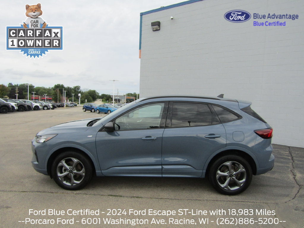 Certified 2024 Ford Escape ST-Line w/ Tech Pack #1 AWD/4WD image 2
