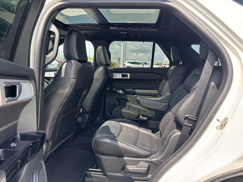 Certified 2024 Ford Explorer ST w/ Equipment Group 401A AWD/4WD image 14