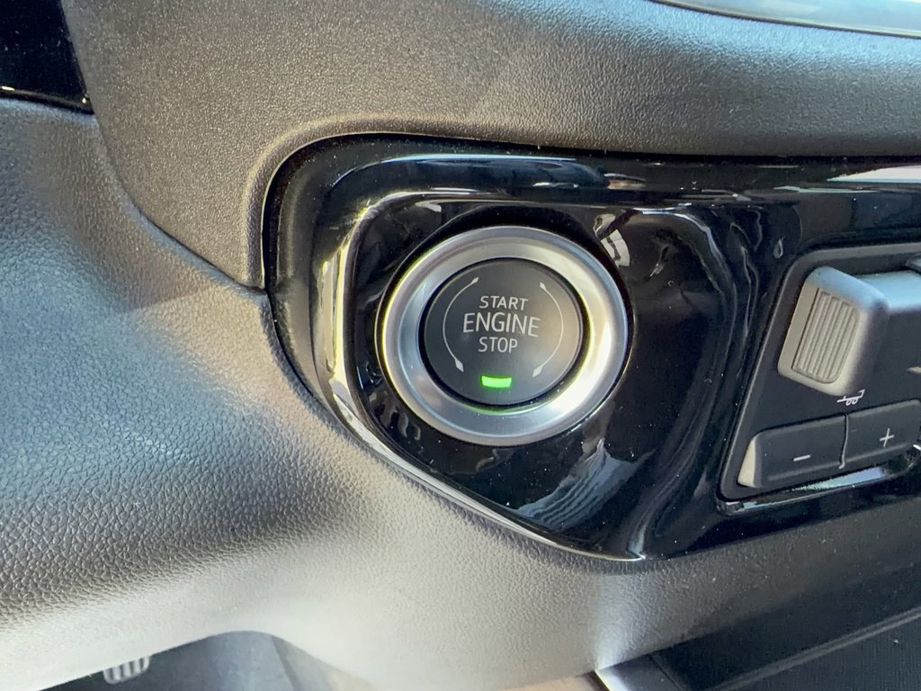 Used 2025 Chevrolet Silverado 1500 High Country image 23