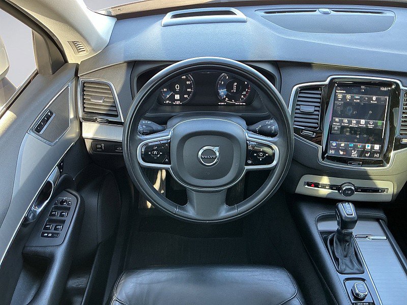 Used 2021 Volvo XC90 T5 Momentum w/ Advanced Package image 9