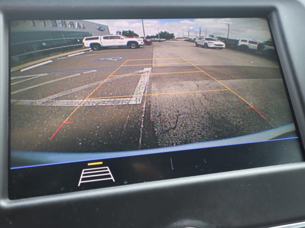 Used 2020 Chevrolet Equinox LS w/ LS Convenience Package image 10