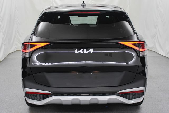 Used 2025 Kia Sportage EX FWD image 8
