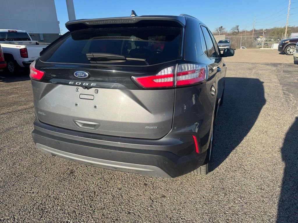 Certified 2024 Ford Edge SEL w/ Convenience Package image 4