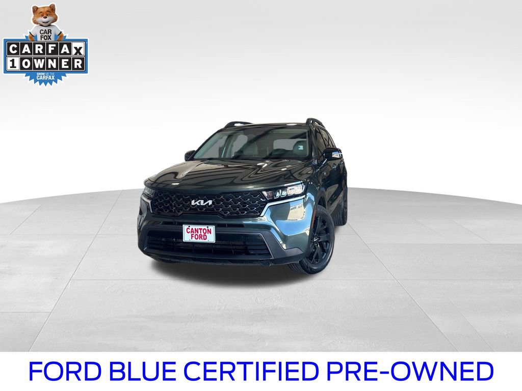 Used 2023 Kia Sorento S w/ Panoramic Sunroof Package