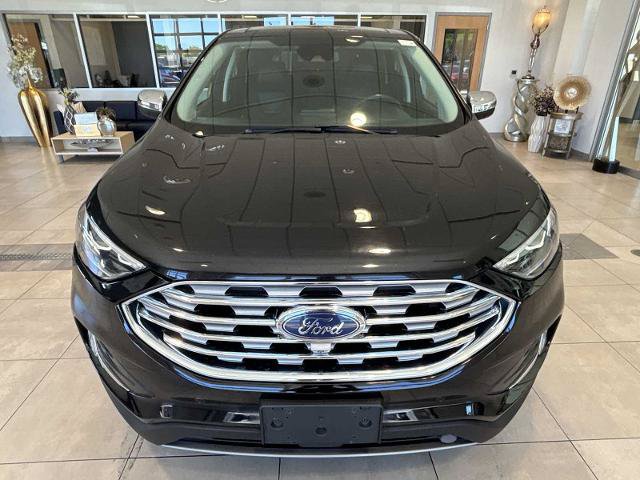 Certified 2022 Ford Edge Titanium w/ Equipment Group 301A AWD/4WD image 8