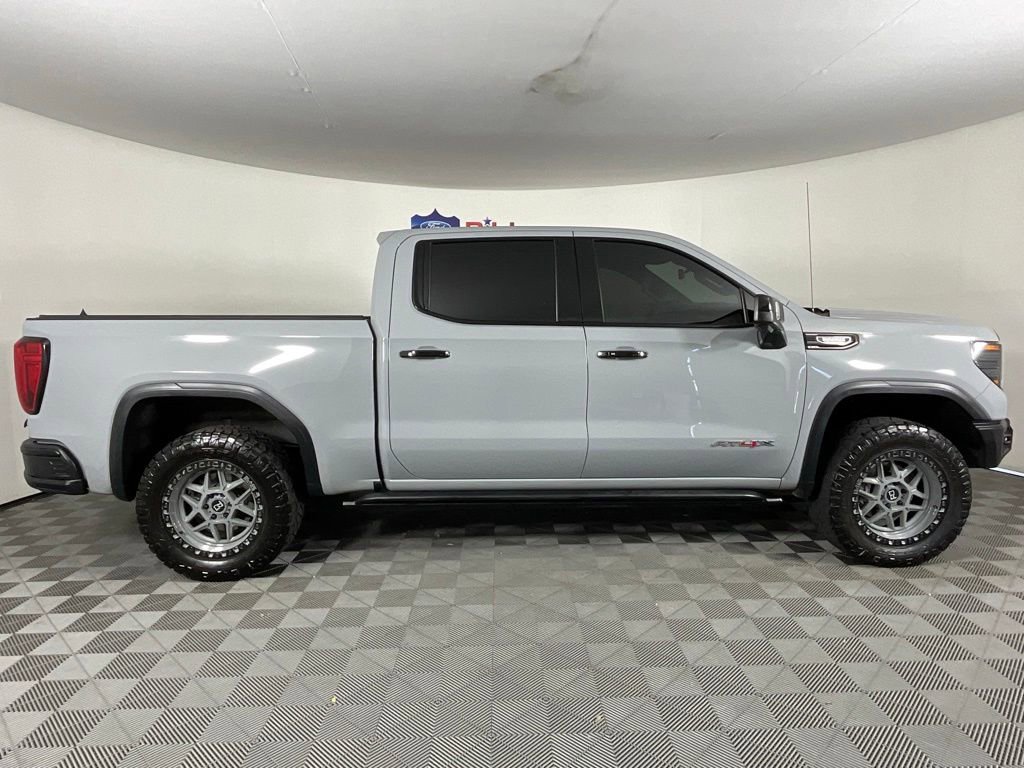Used 2024 GMC Sierra 1500 AT4X w/ AT4X AEV Edition AWD/4WD image 2