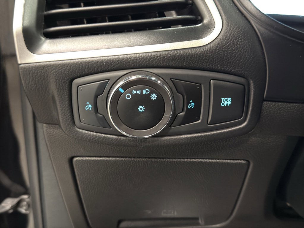 Certified 2023 Ford Edge SEL image 11