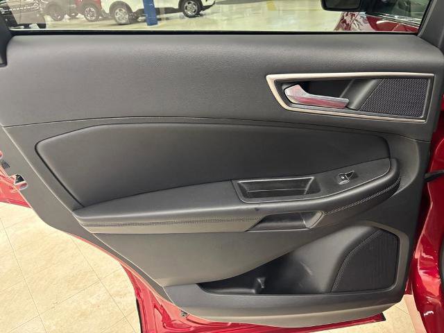 Certified 2022 Ford Edge SEL w/ Convenience Package image 13