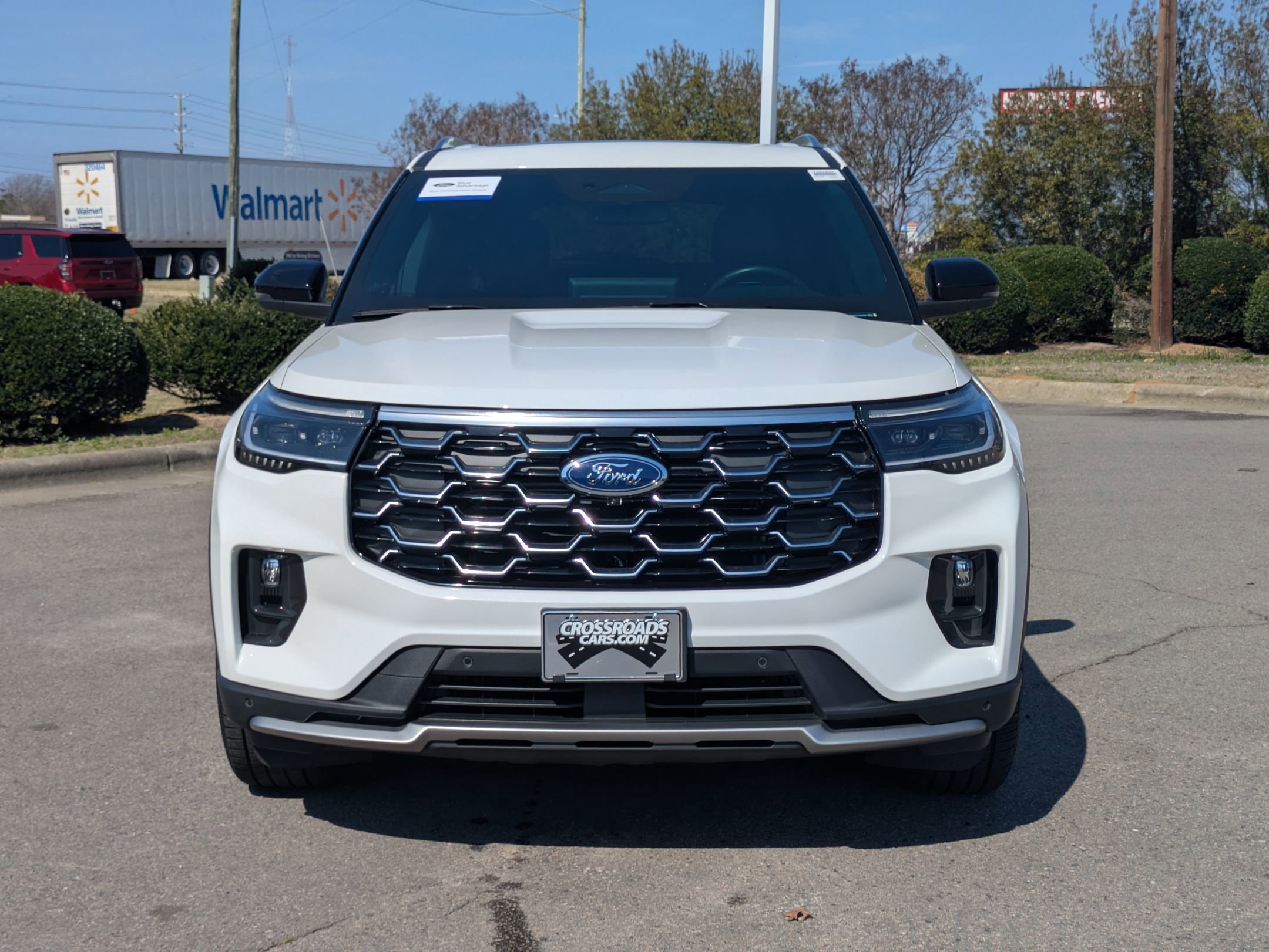 Certified 2025 Ford Explorer Platinum w/ Ultimate Package image 9
