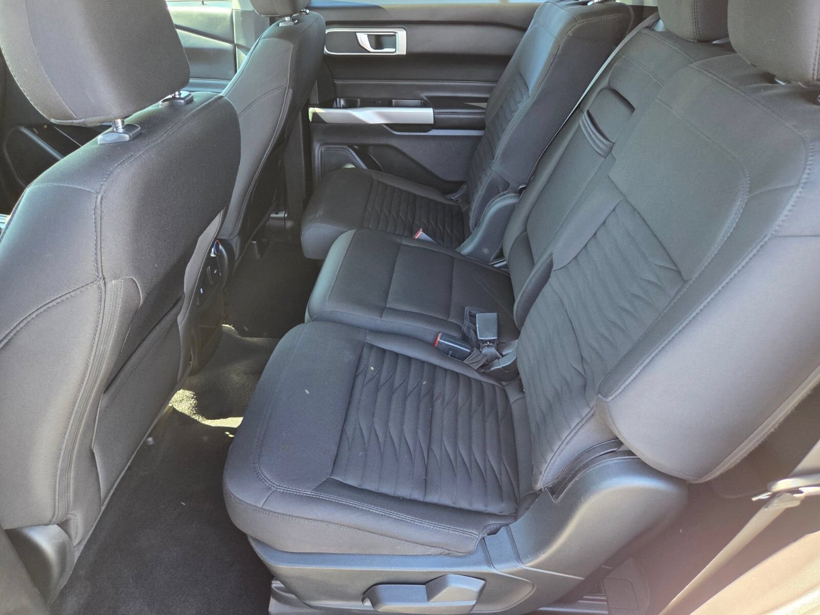 Certified 2021 Ford Explorer XLT RWD image 11