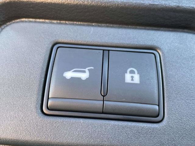 Used 2024 Nissan Rogue SL w/ SL Premium Package image 10