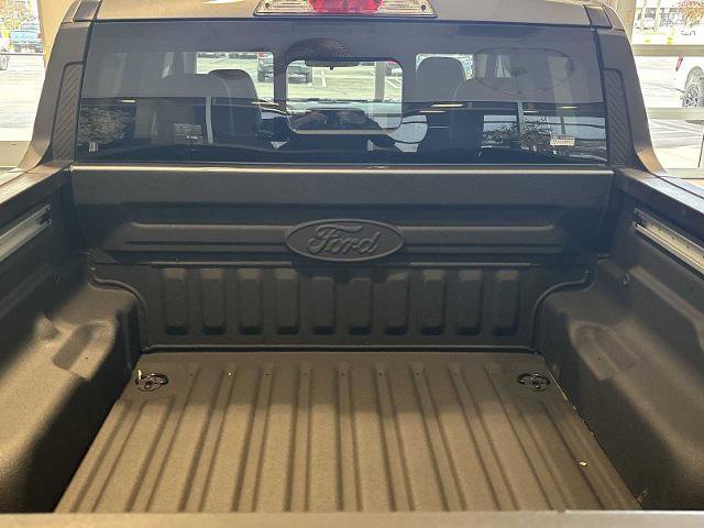 Certified 2024 Ford Maverick Lariat w/ Black Appearance Package FWD image 31