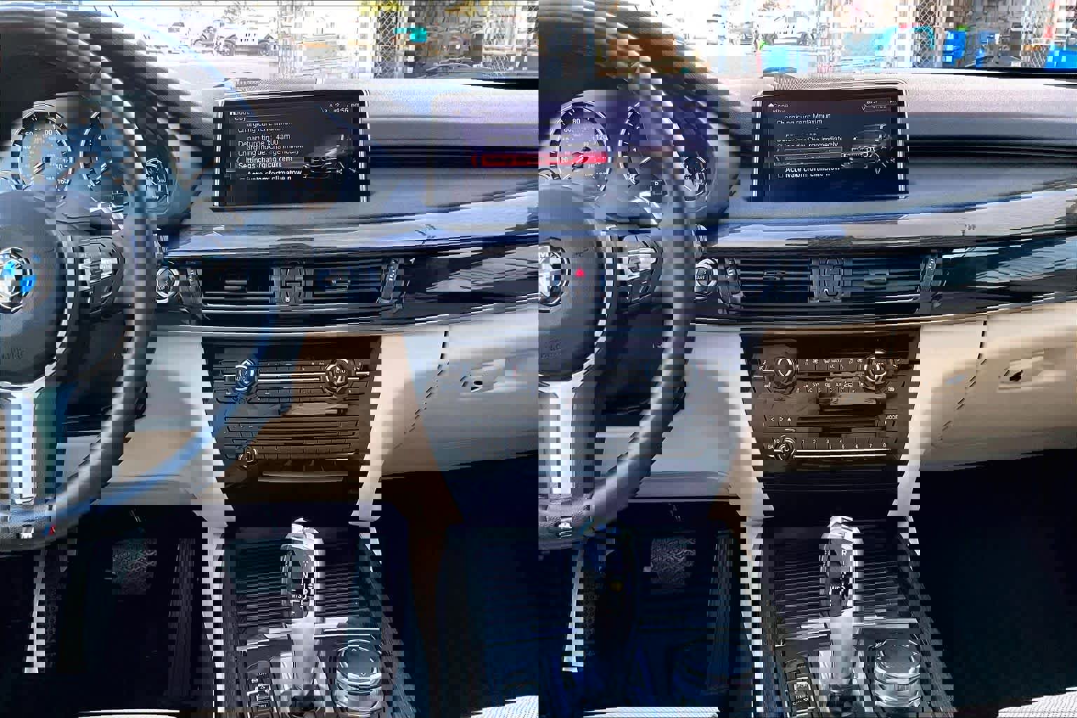 Used 2018 BMW X5 xDrive40e image 10