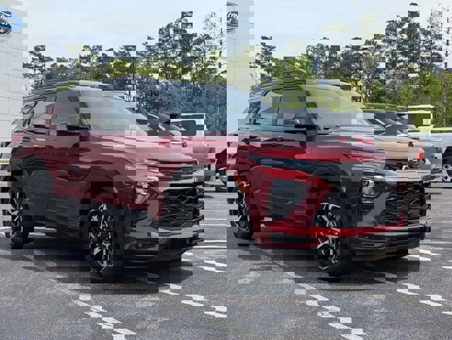 Used 2023 Chevrolet TrailBlazer RS w/ Convenience Package image 7