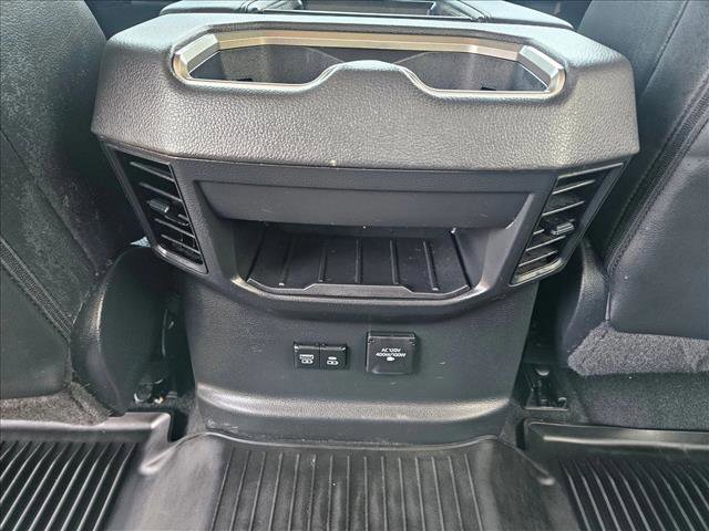 Used 2024 Toyota Tundra Limited AWD/4WD image 17