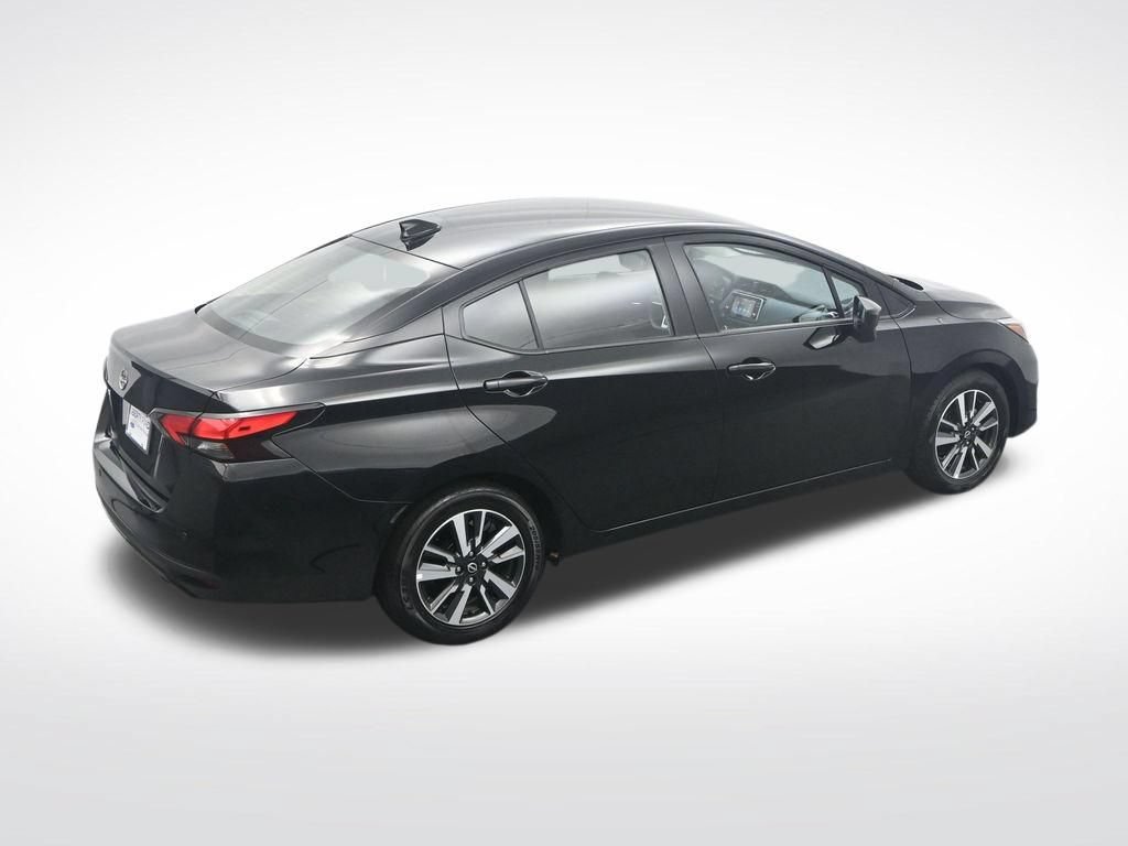 Used 2025 Nissan Versa SV FWD image 32