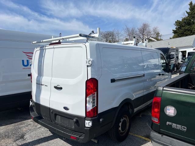 Certified 2024 Ford Transit 250 Low Roof w/ Load Area Protection Package image 4