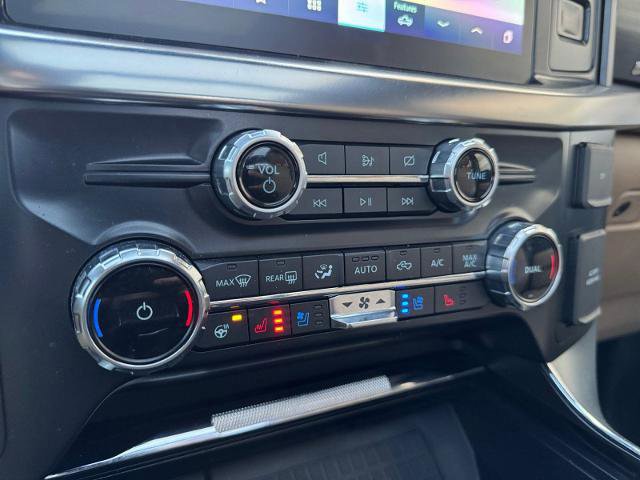 Certified 2022 Ford F150 Lariat w/ Equipment Group 502A High image 27