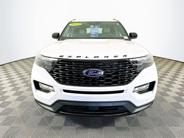 Certified 2023 Ford Explorer ST-Line w/ Class IV Trailer Tow Package AWD/4WD image 5