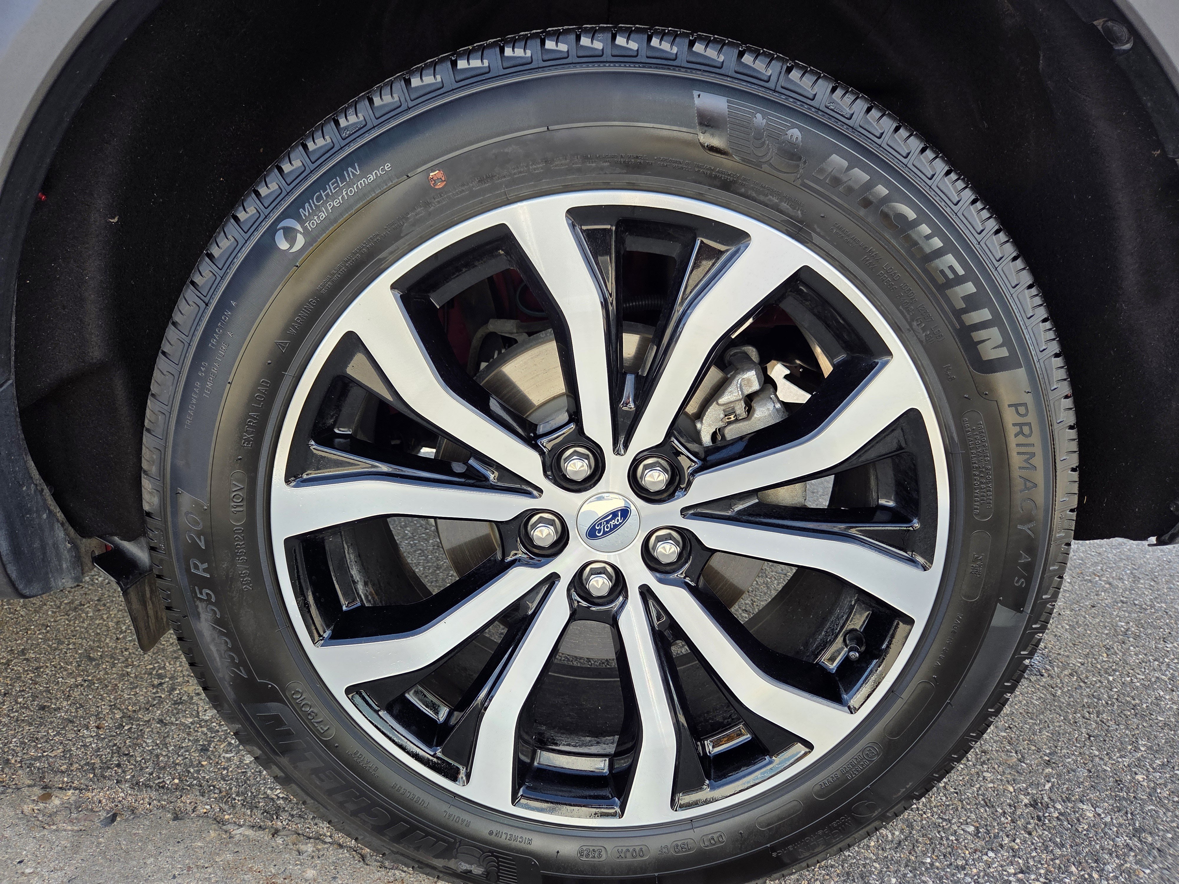 Certified 2025 Ford Explorer ST-Line AWD/4WD image 10