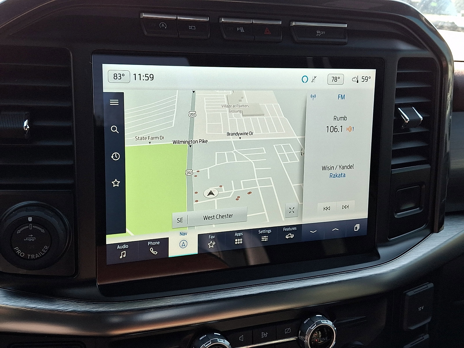 Certified 2023 Ford F150 Lariat w/ Equipment Group 502A High image 19