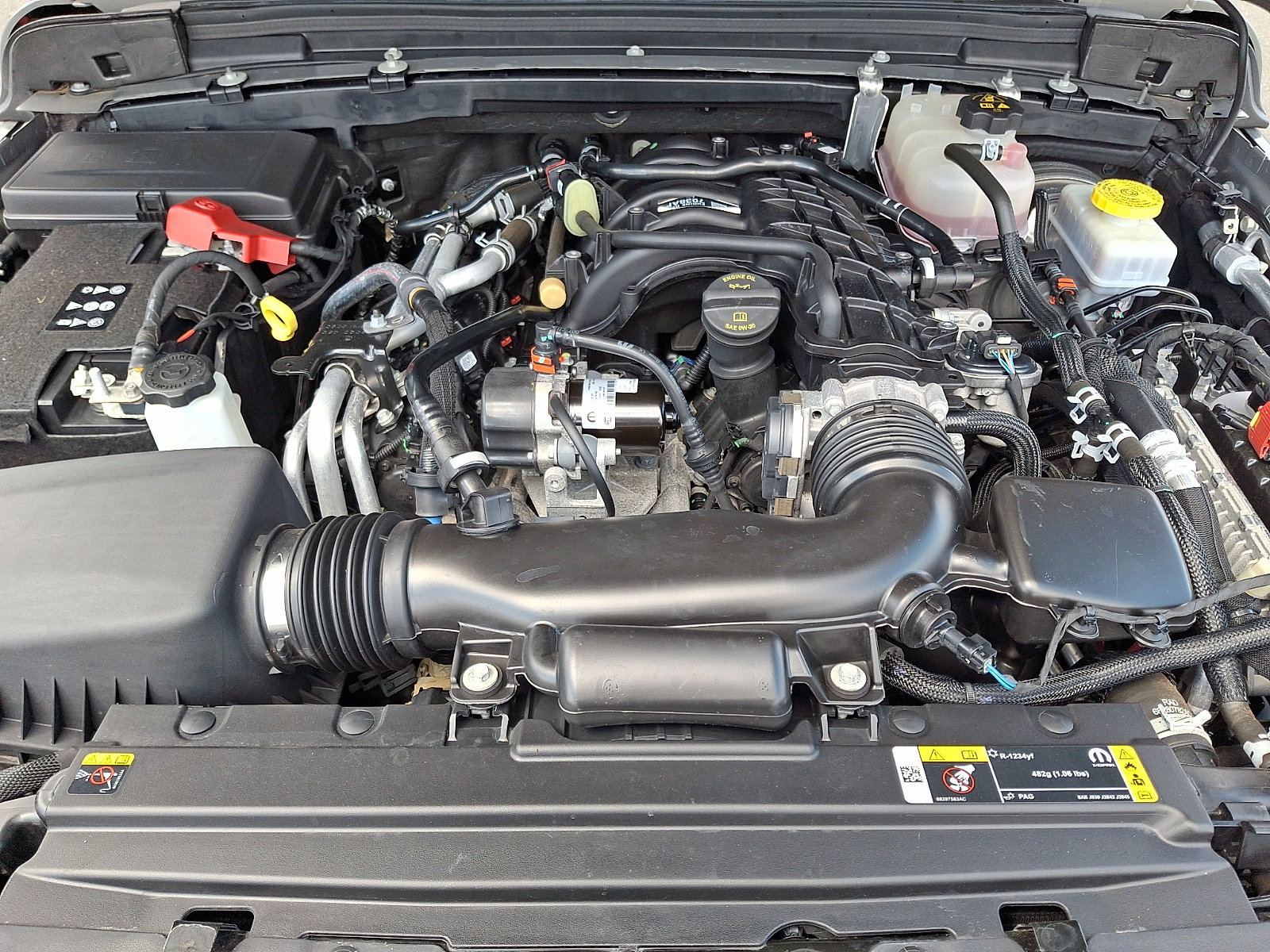 Used 2023 Jeep Wrangler Unlimited Sport AWD/4WD image 29