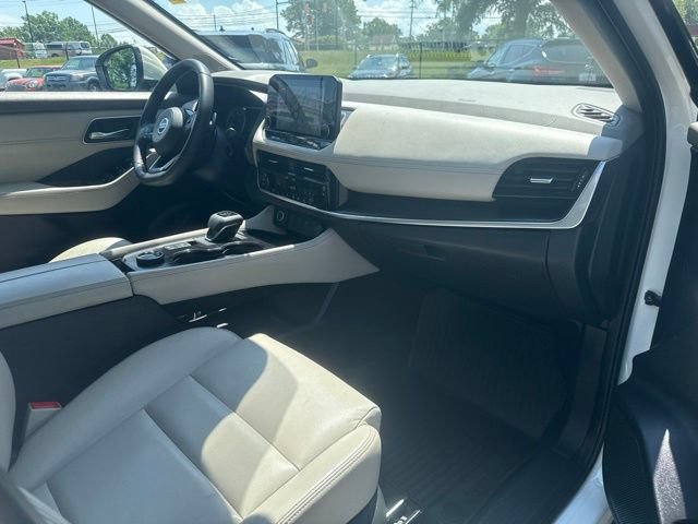 Used 2021 Nissan Rogue SL w/ Premium Package AWD/4WD image 38