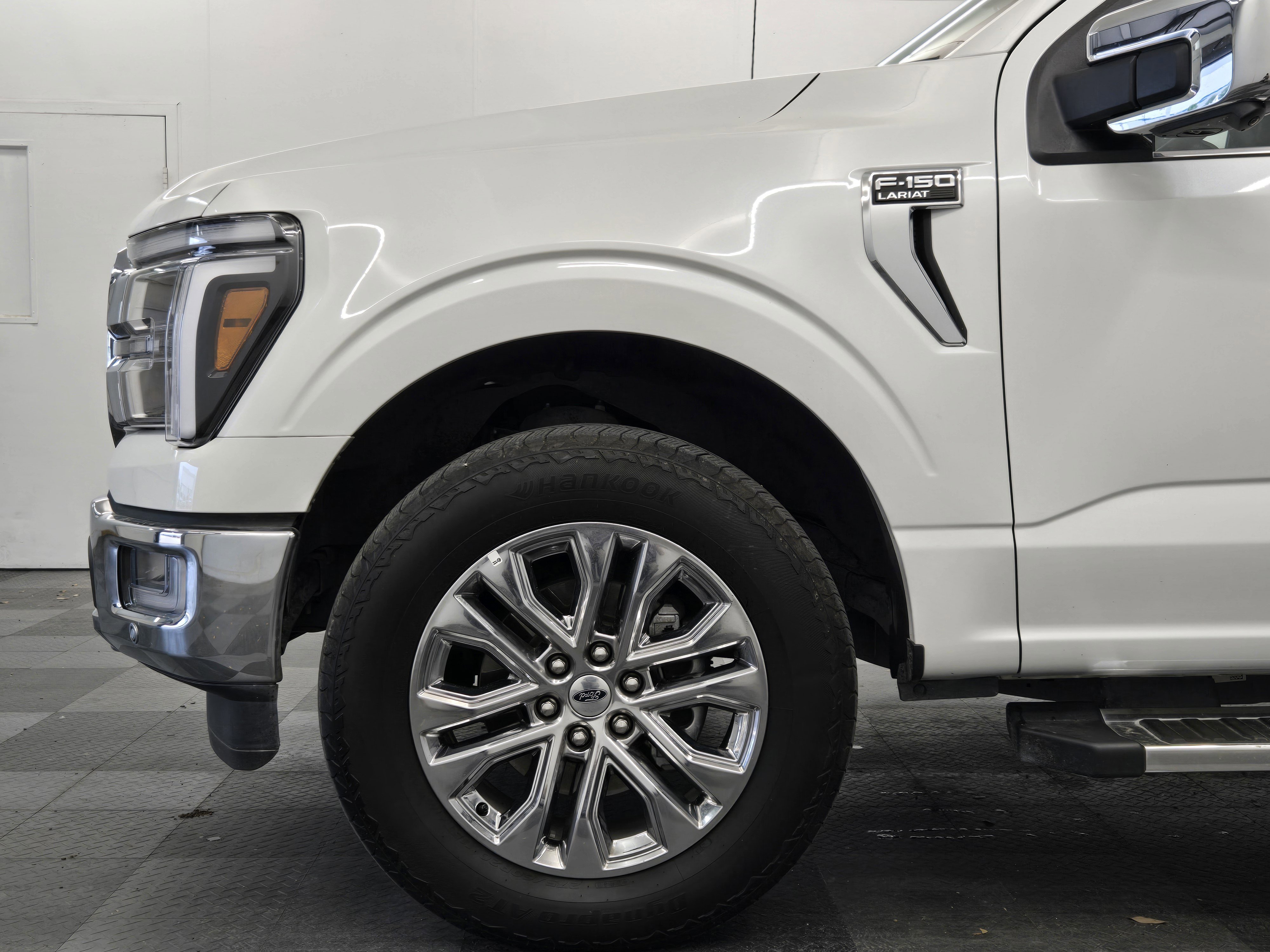 Certified 2024 Ford F150 Lariat w/ Bed Utility Package AWD/4WD image 9