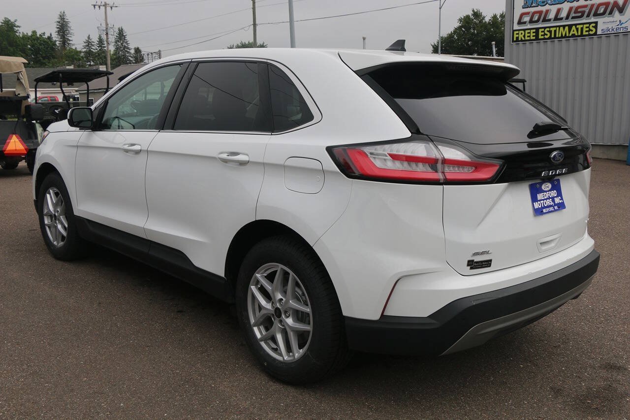 Certified 2024 Ford Edge SEL AWD/4WD image 5