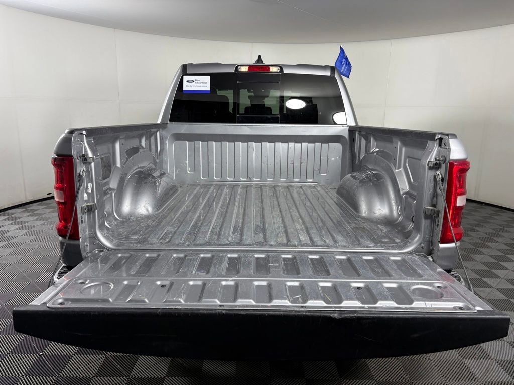 Used 2025 RAM 1500 Laramie AWD/4WD image 31