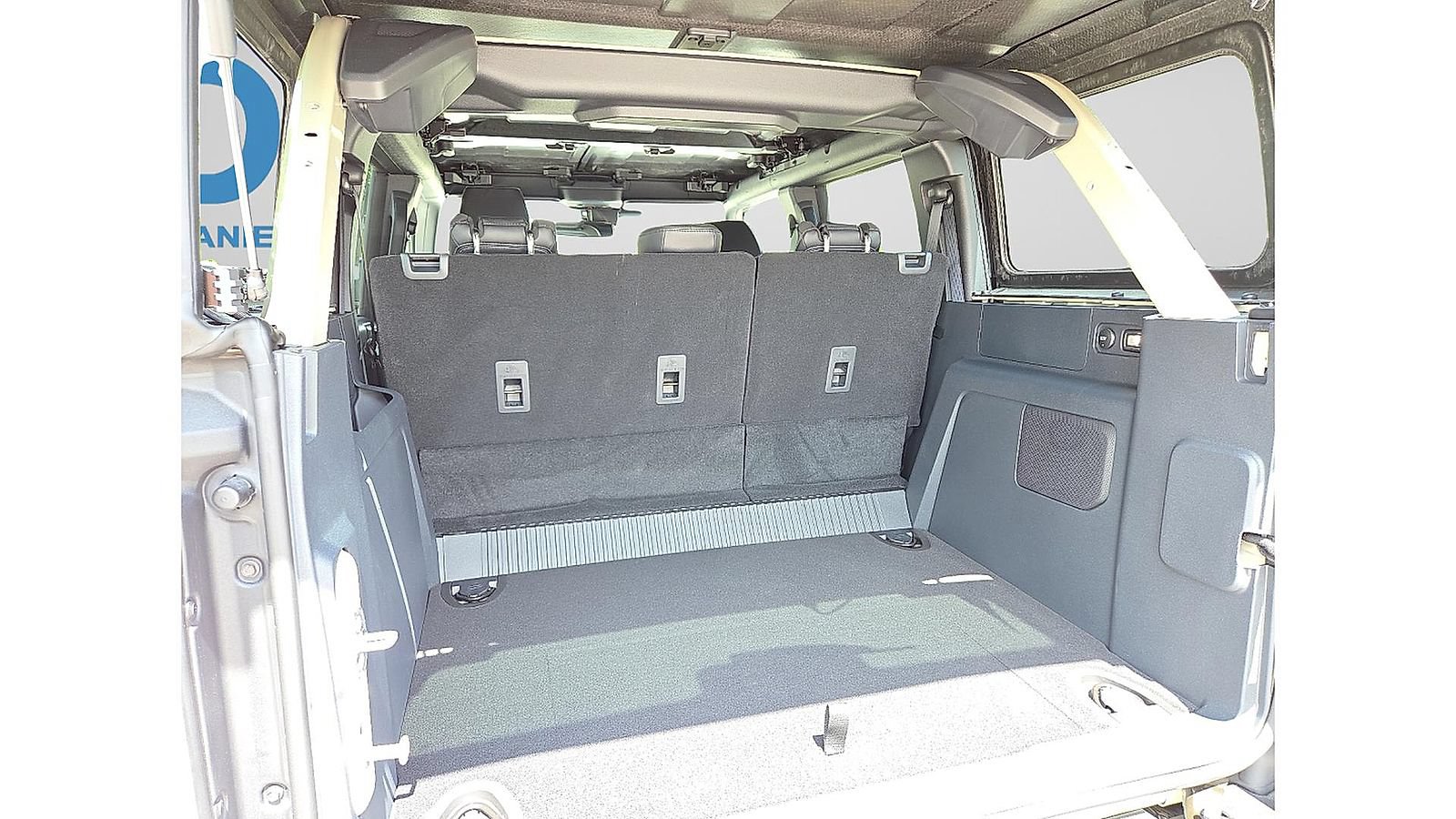 Certified 2025 Ford Bronco Outer Banks AWD/4WD image 9