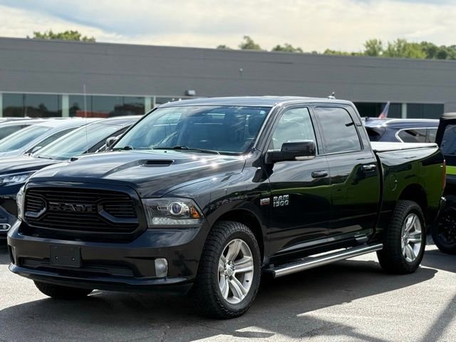 Used 2018 RAM 1500 Sport w/ Sport Premium Group image 3