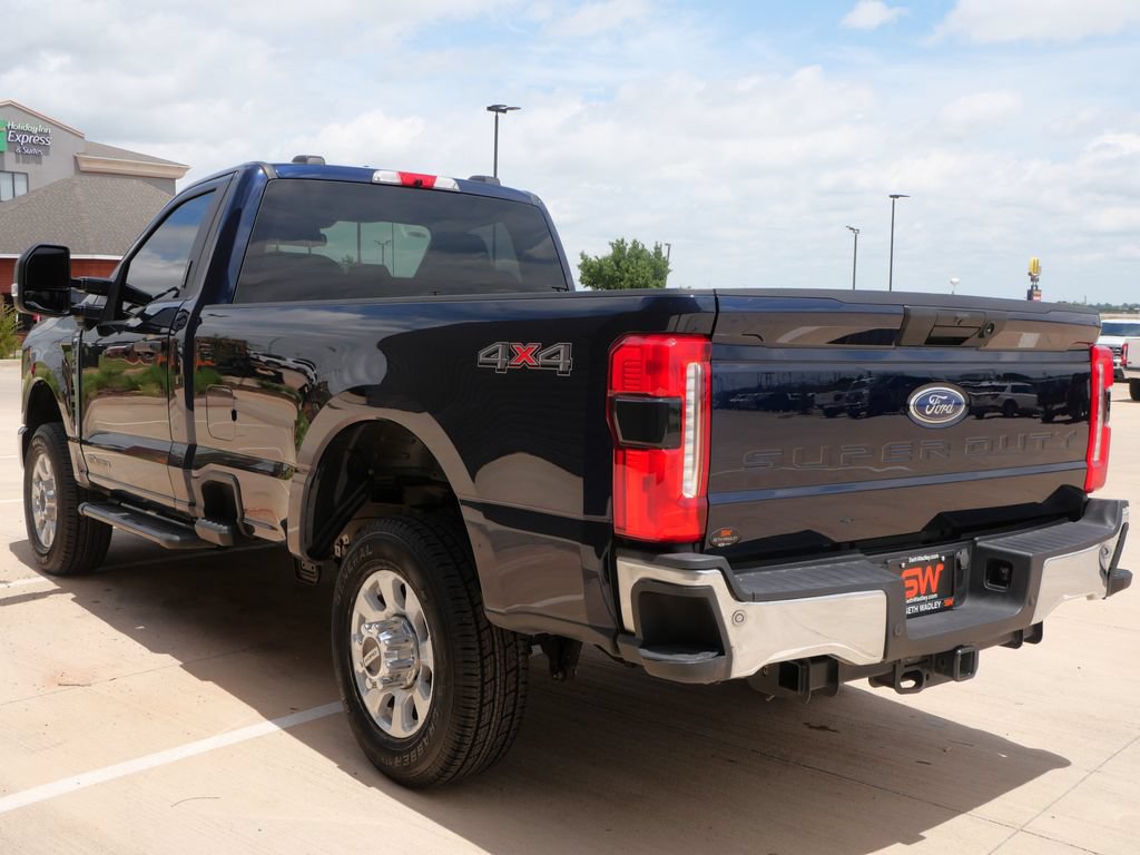 Certified 2023 Ford F350 XLT w/ 360-Degree Camera Package AWD/4WD image 6
