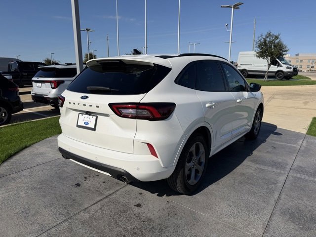 Certified 2024 Ford Escape ST-Line w/ Tech Pack #1 image 3