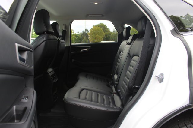 Certified 2024 Ford Edge SEL w/ Convenience Package AWD/4WD image 29