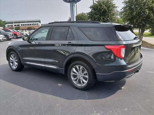 Certified 2023 Ford Explorer XLT w/ Equipment Group 202A AWD/4WD image 6