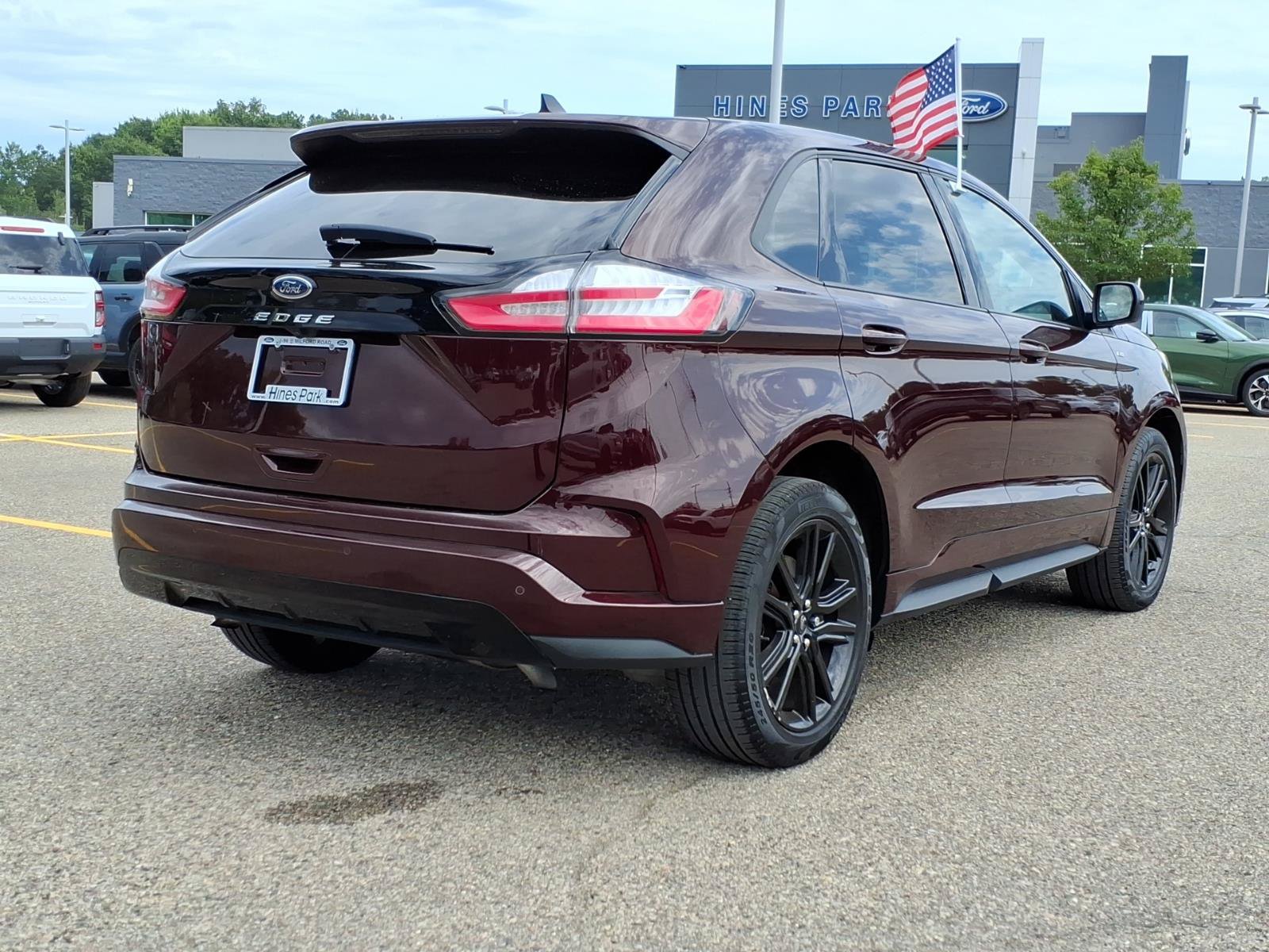 Certified 2024 Ford Edge ST-Line AWD/4WD image 7