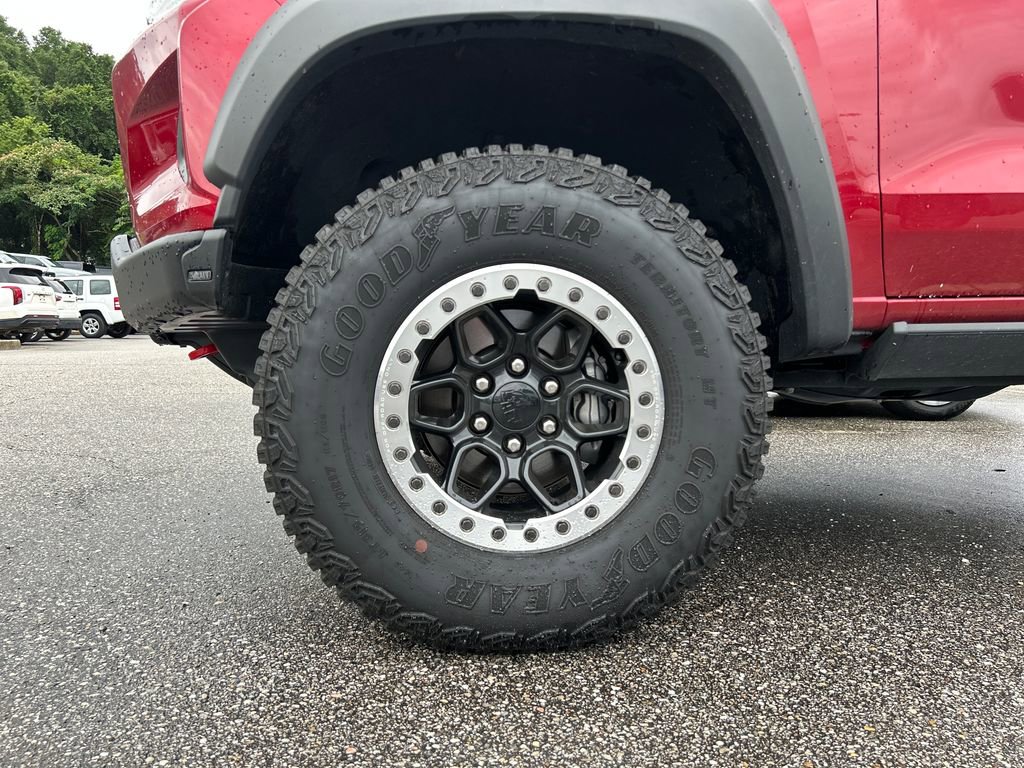 Used 2024 Chevrolet Colorado ZR2 w/ ZR2 Bison Edition AWD/4WD image 7