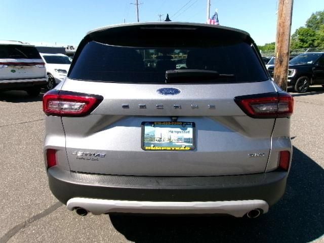Certified 2023 Ford Escape Active AWD/4WD image 7