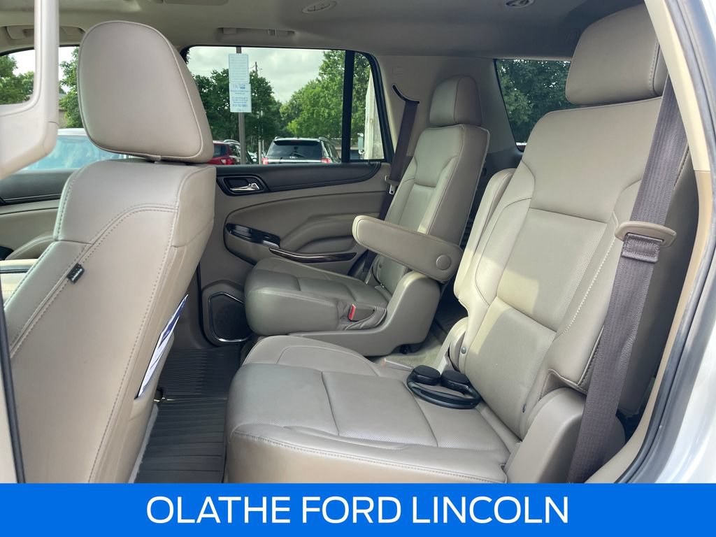 Used 2017 GMC Yukon SLT w/ Premium Edition AWD/4WD image 23