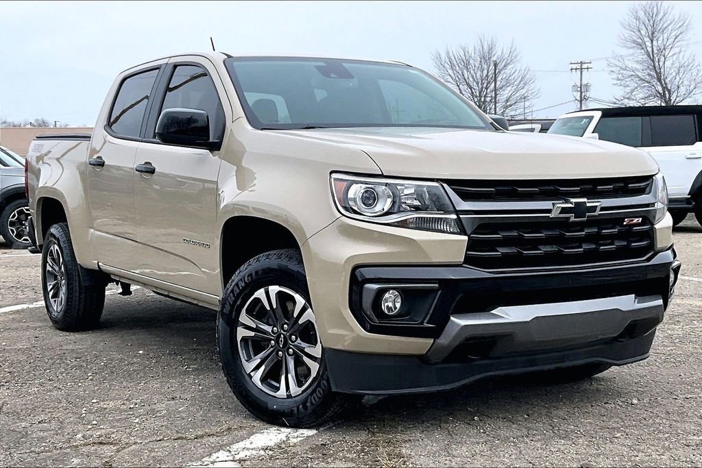 Used 2022 Chevrolet Colorado Z71 w/ Safety Package image 5