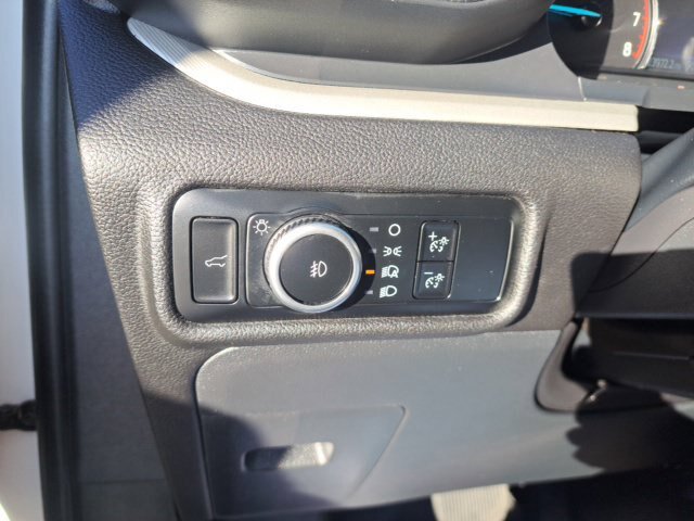 Certified 2024 Ford Explorer XLT w/ Equipment Group 202A AWD/4WD image 14