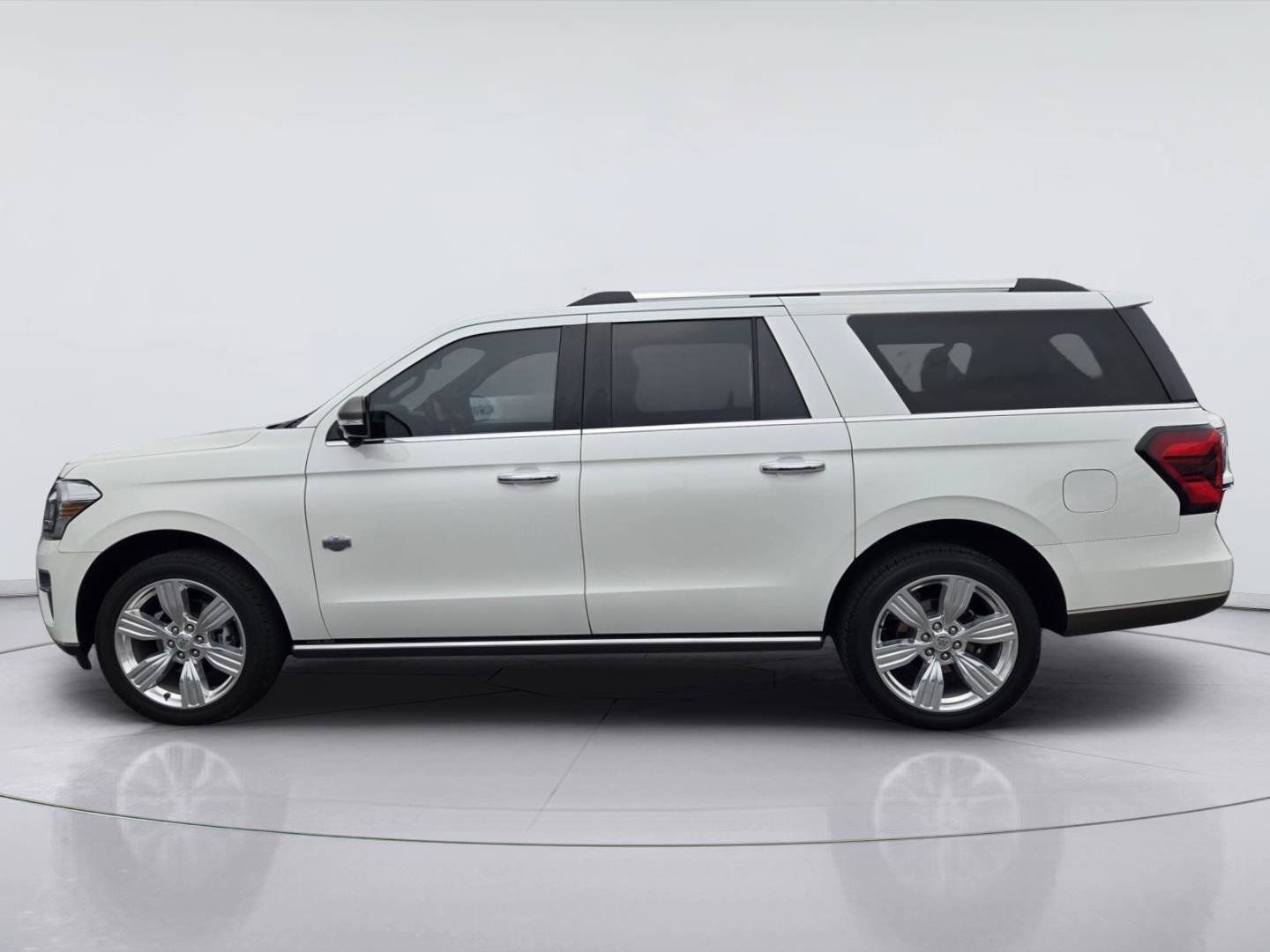Certified 2024 Ford Expedition Max King Ranch AWD/4WD image 5