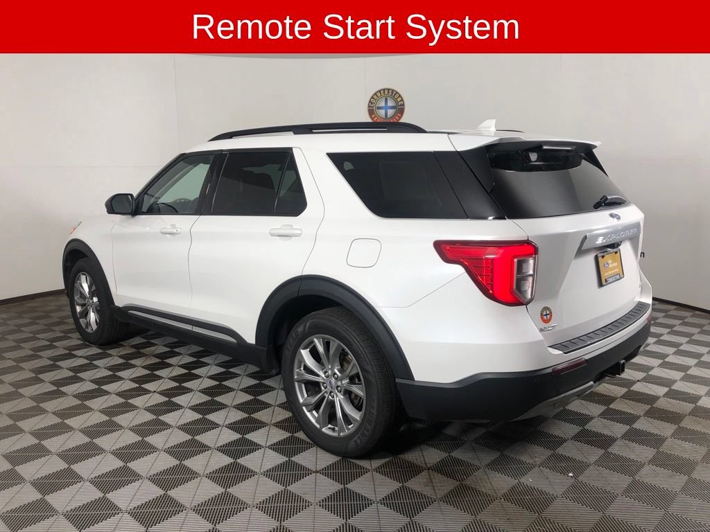 Certified 2023 Ford Explorer XLT w/ Equipment Group 202A AWD/4WD image 18