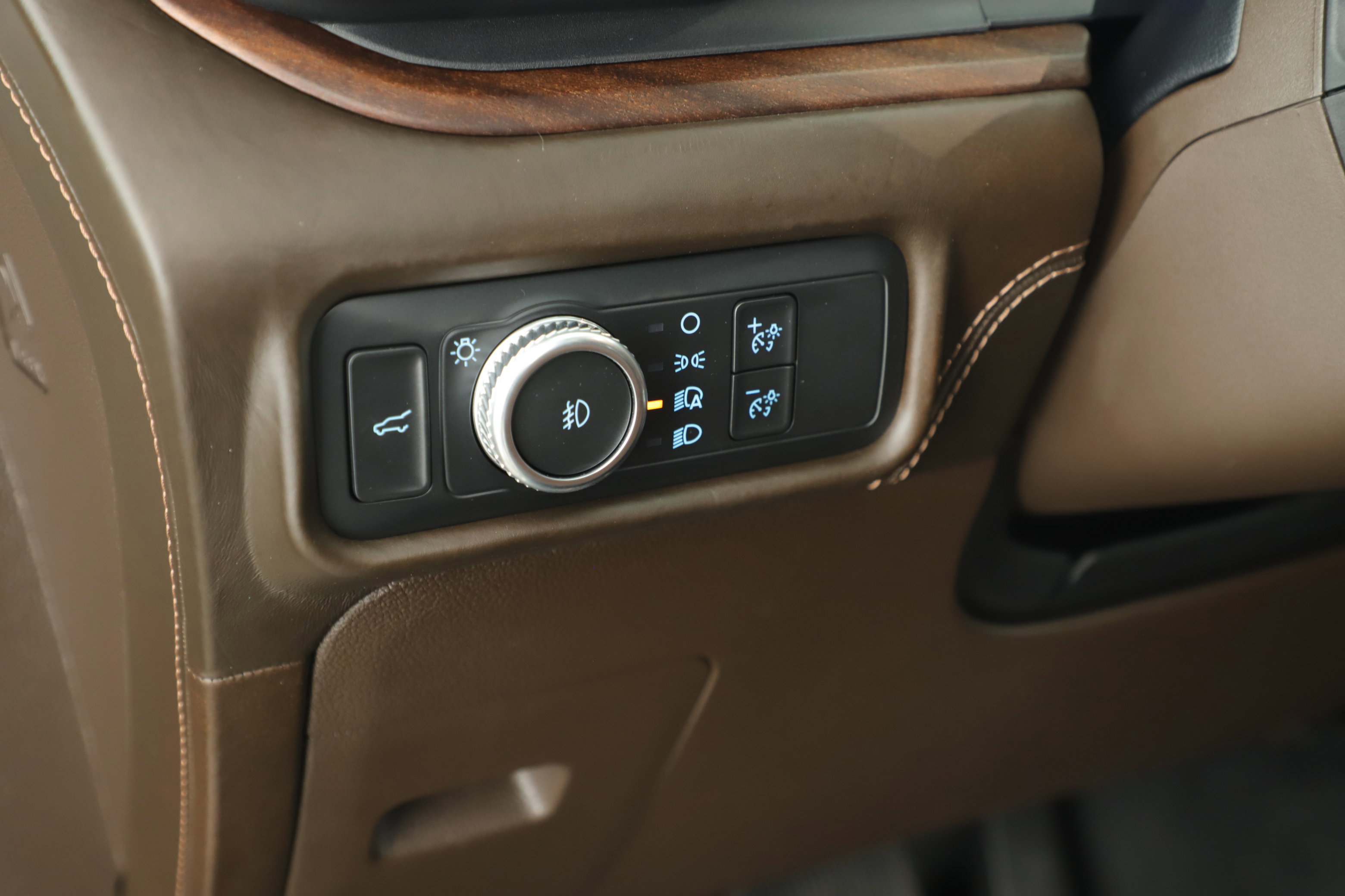 Certified 2022 Ford Explorer King Ranch image 24