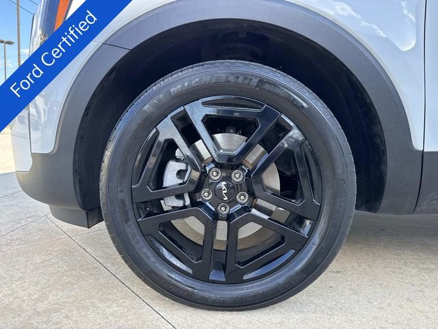 Used 2023 Kia Telluride EX X-Line image 5